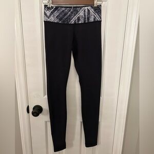 Lululemon Size 4 Black Full Length Leggings